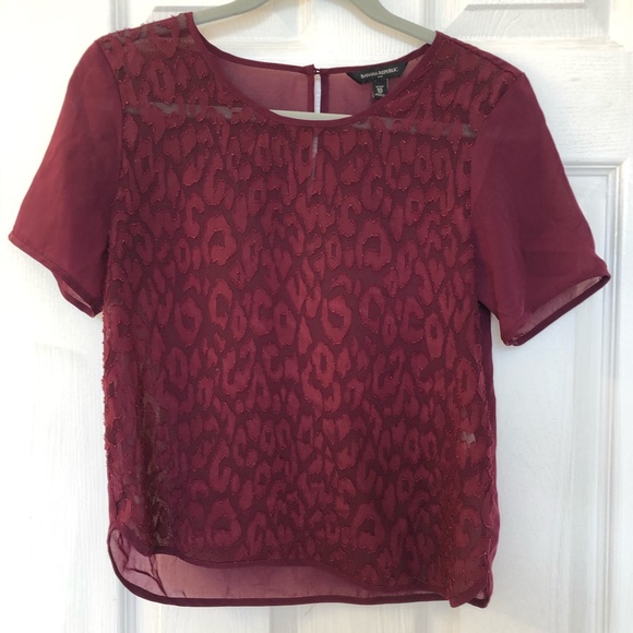 ❣️ 2 for $15 ❣️Banana Republic cropped short sleeve blouse, dark red, xs - Picture 1 of 5